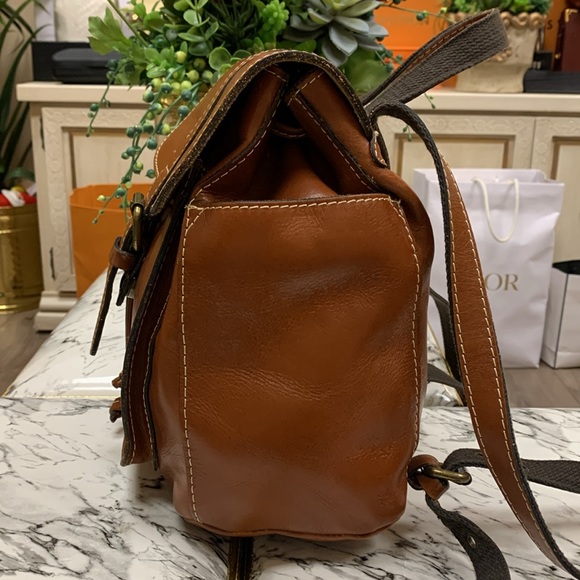 Patricia Nash Brown Aberdeen Backpack - Picture 7 of 16